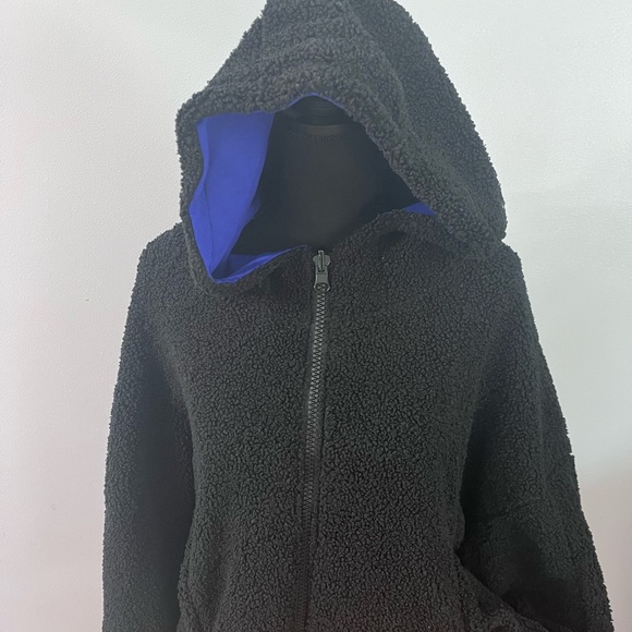 Reversible Jacket - Picture 4 of 6